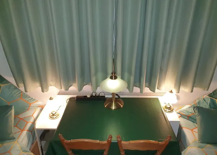 Zimmer Hohbuch Mit Achalmblick